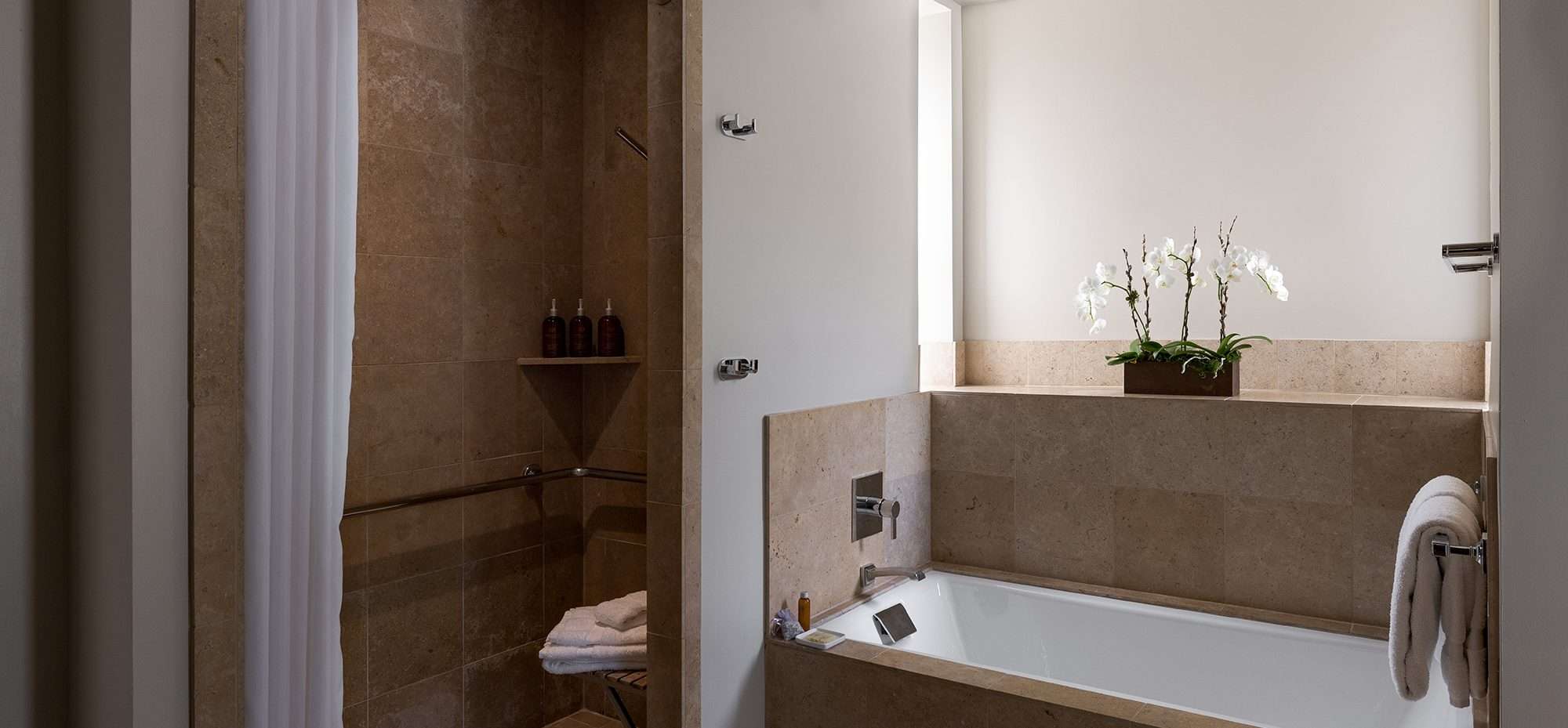 Santa Lucia Bathroom