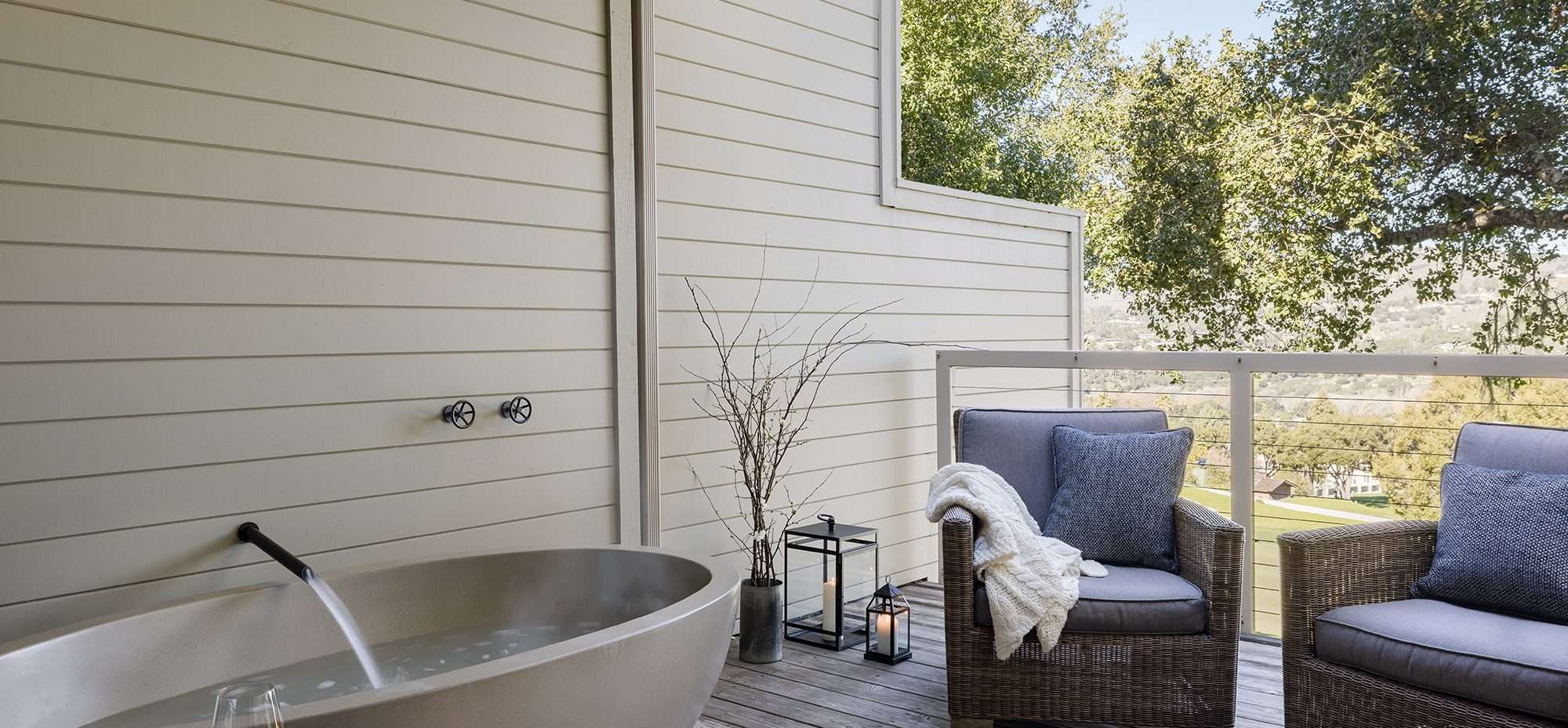 Vineyard Oak Suite Balcony