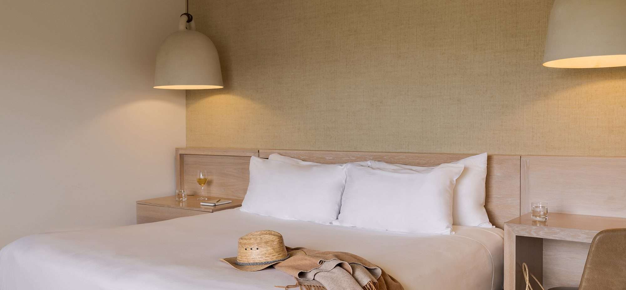 Vineyard Oak Suite Bedroom